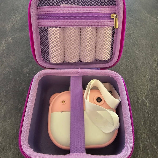 מצלמת סטילס ווידאו לילדים עם הדפסת תמונות בשחור-לבן | מבצע 50% הנחה | כולל דיסק און קיי, כרטיס זיכרון 32GB ו-2 רולים להדפסה