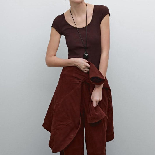 חולצות נשים DUTTI במבחר צבעים – נוחות, איכות ובטיחות בתשלום פשוט!