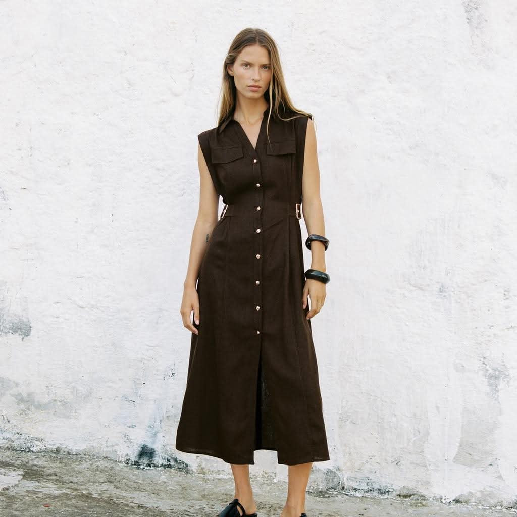 התחדשי לקיץ עם שמלות ZARA 2025 – משלוח מהיר ומעקב בזמן אמת דרך הצ'אט!