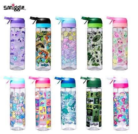 חוזרים ללימודים עם אביזרי קיץ 2025 – בקבוקי מים Smiggle איכותיים