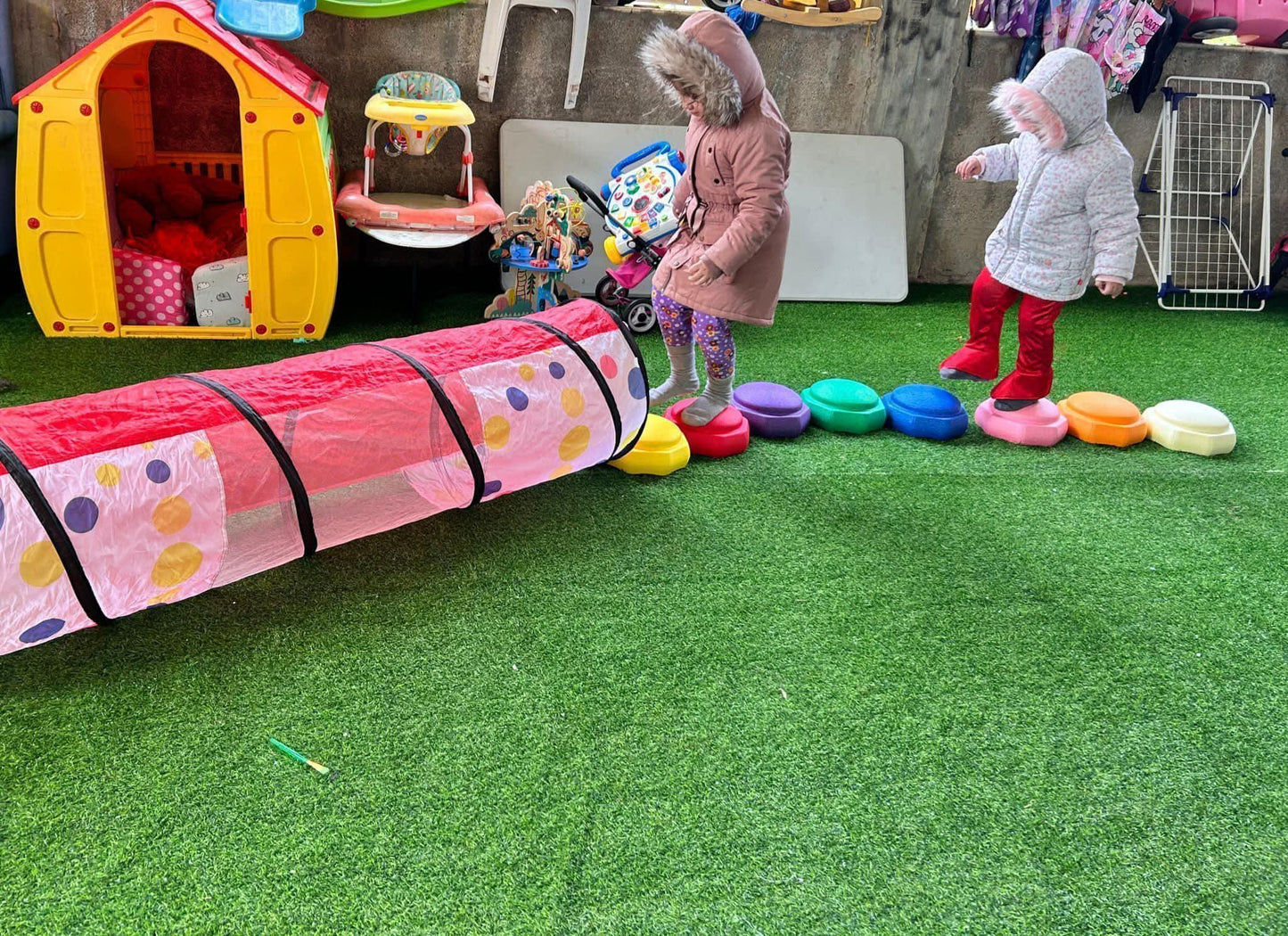 ערמת אבנים – בורד איזון לילדים, מוצר מומלץ לפיתוח הדמיון והאיזון!