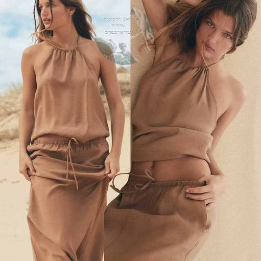 סט טופ הלטר ללא שרוולים וגב פתוח עם חצאית לנשים