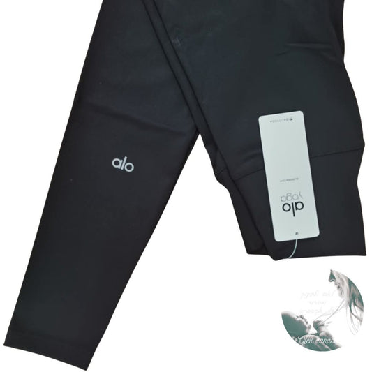 טייץ ומכנסי יוגה איכותיים לנשים - ALO YOGA 2025