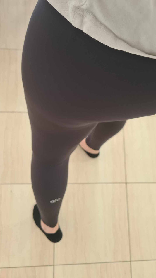 טייץ ALO יוגה לנשים – איכות פרימיום, 28 צבעים, מידות תואמות ישראל