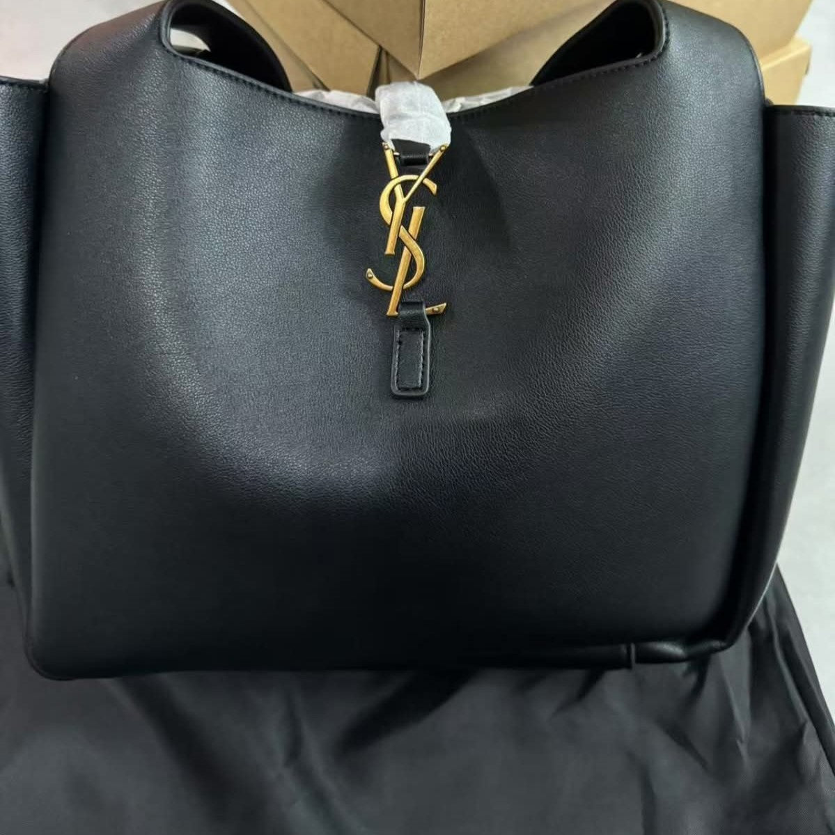 תיק צד נשי בסגנון YSL
