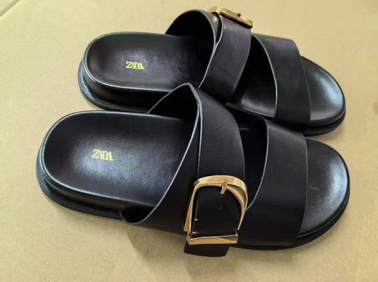 כפכפי נשים חדשים עם אבזם ג'וקר ורצועות כפולות – אופנתיים ונוחים 2025