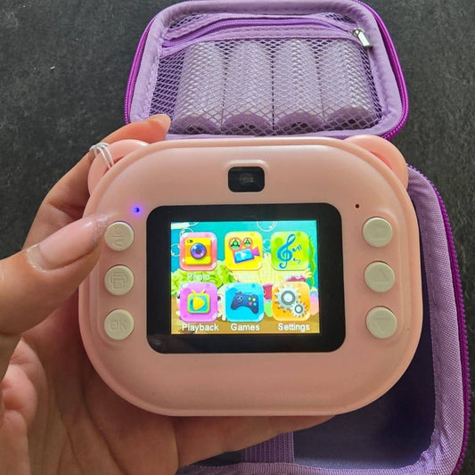 מצלמת סטילס ווידאו עם הדפסת תמונות שחור לבן כולל דיסק און קיי וכרטיס זיכרון