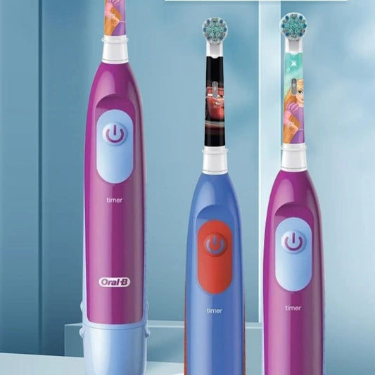 מברשת שיניים חשמלית לילדים Oral-B על סוללות