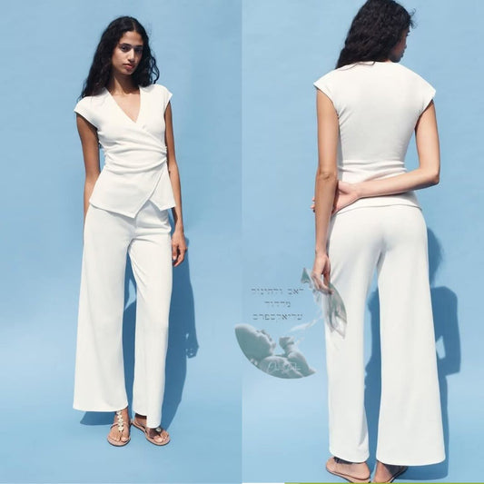 חליפת גופיה מעטפת מחויטת עם מכנסיים לנשים