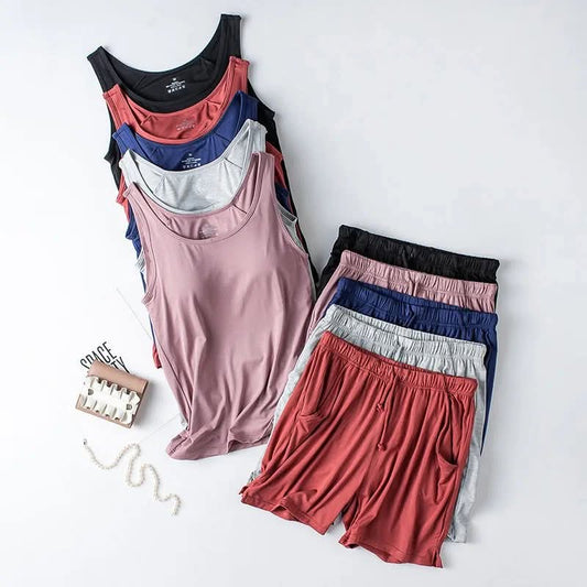 סט פיג'מה לנשים עם רפידות חזה – נוחות מושלמת לבית וללילה