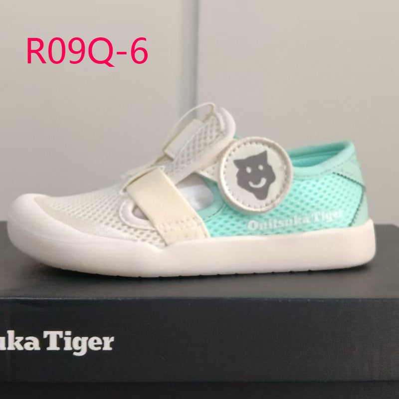 חדש בדוד עליאקספרס: נעלי Onitsuka Tiger לקטנטנים – דגמי קיץ במבצע!