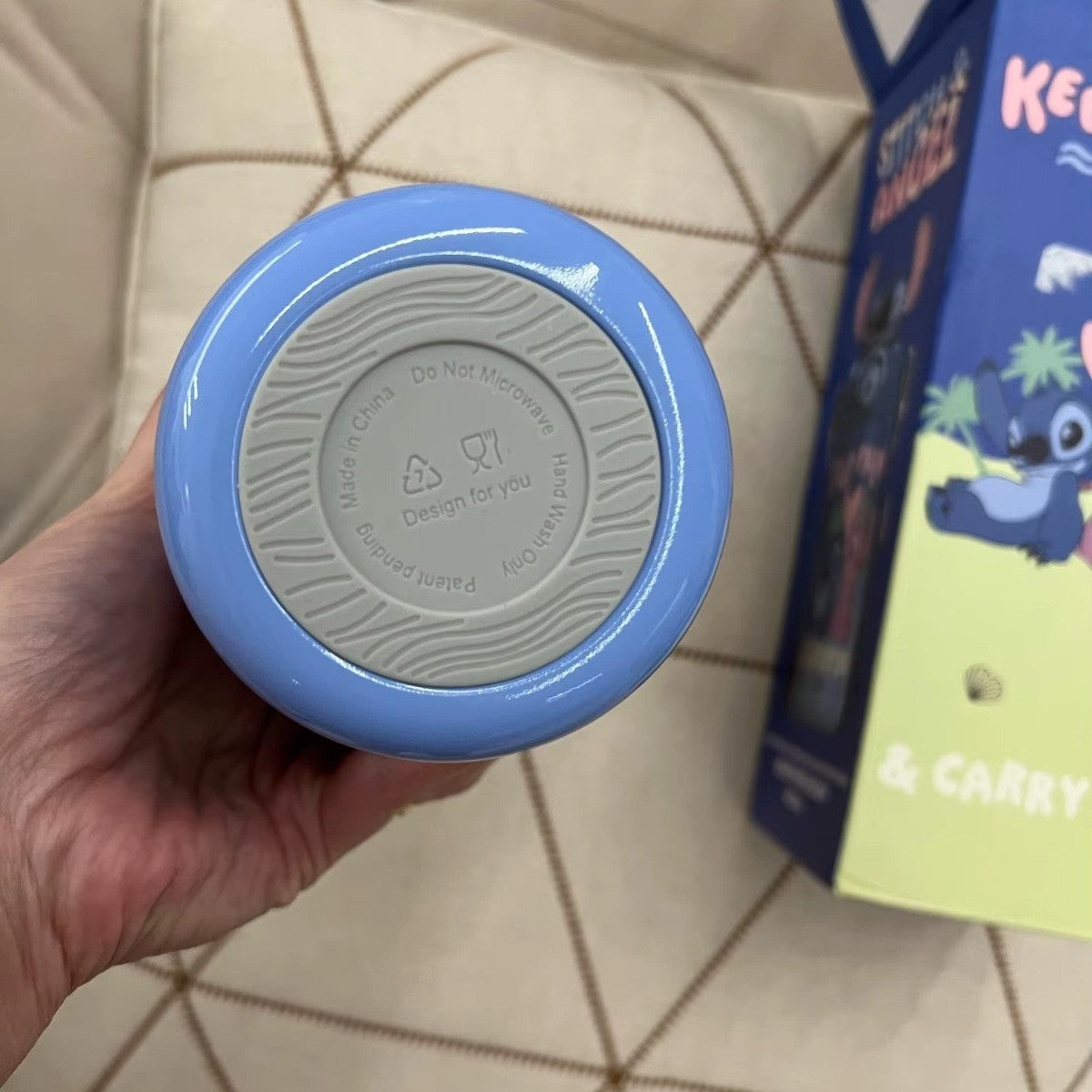 חסכונות לעונת השמש 🌞🔥 - בקבוק נירוסטה שומר קור סטיץ 💙💙💙