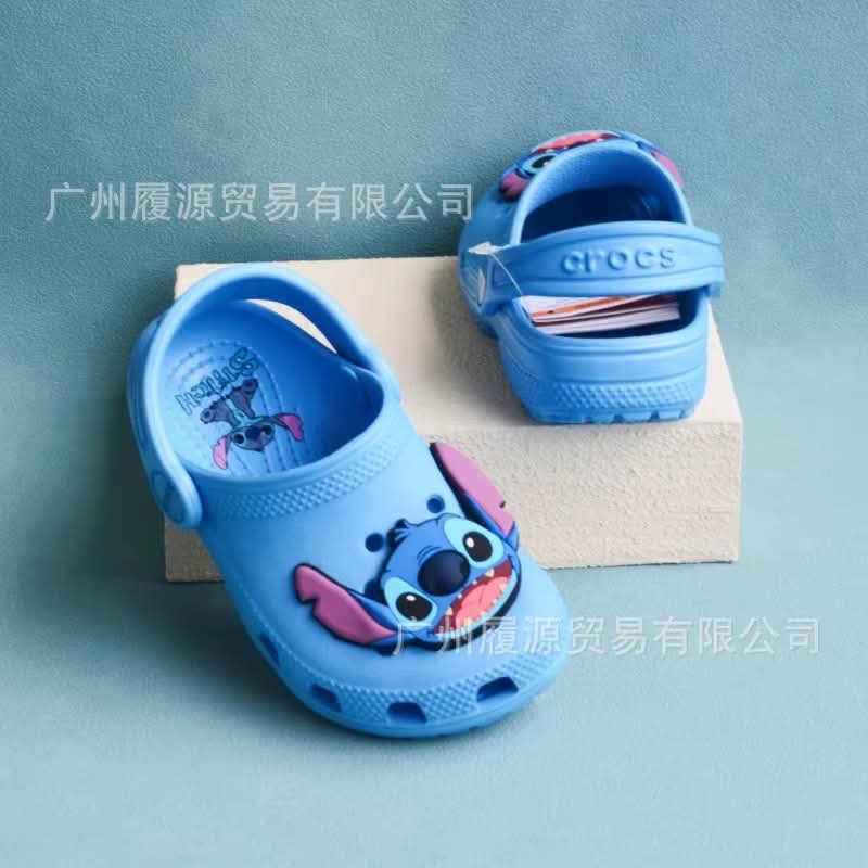 זה זמן קיץ! כפכפי קרוקס במבצעים מטורפים – אל תפספסו!