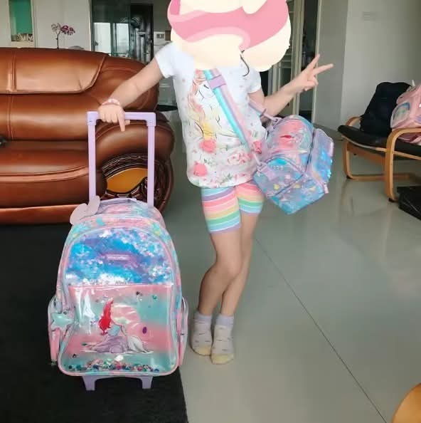 חוזרים ללימודים 2025 עם הדוד! תיקי Smiggle אוסטרליה – דגמים מקוריים ואיכותיים!