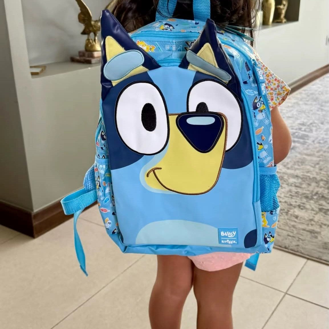 תיק גן בלואי מבית Smiggle + בקבוק נירוסטה שומר קור