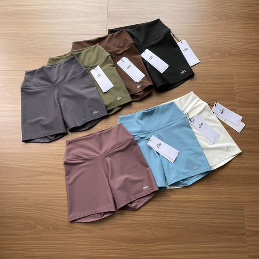 טייץ קצר איכותי לנשים מבית ALO