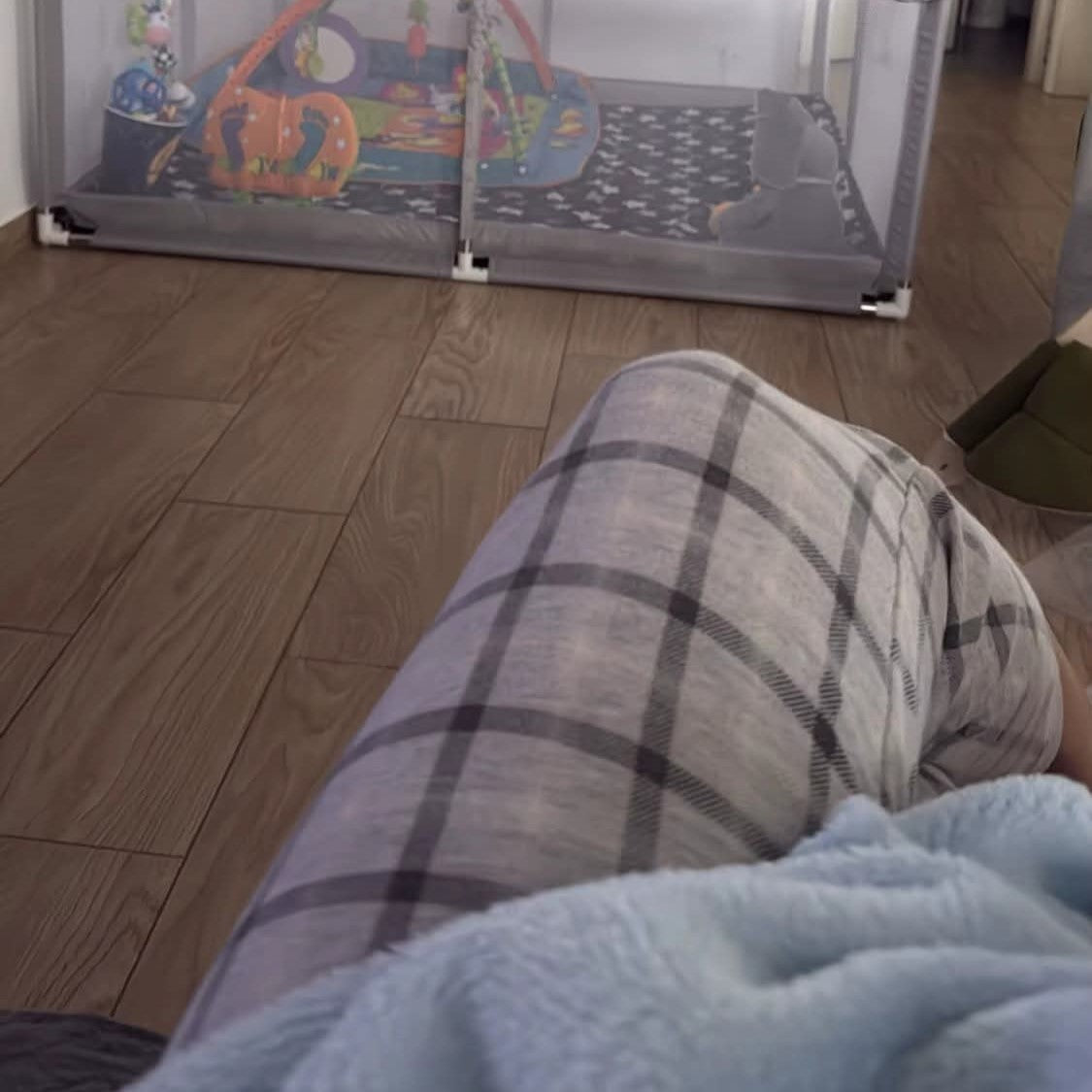 לול משחקים גדול ובריכת כדורים עם משלוח חינם מישראל