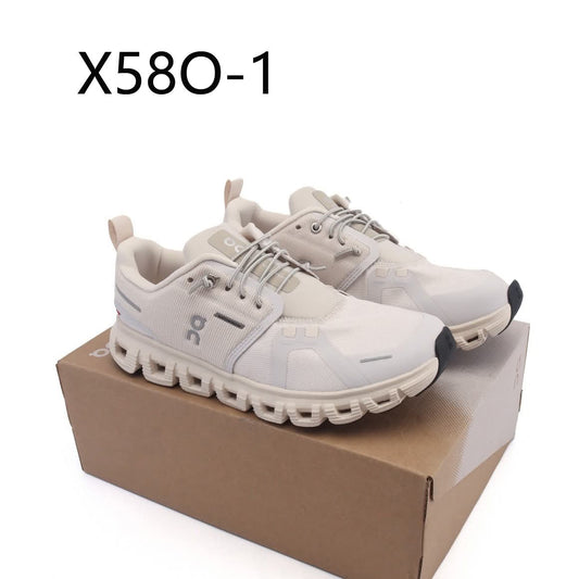 נעלי נשים ON Cloud דגם קיץ בדוד