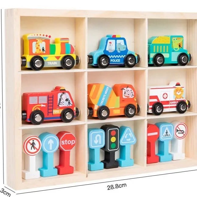 סט כלי תחבורה מעץ עם מגנטים ותמרורים – Choice Toys 2025