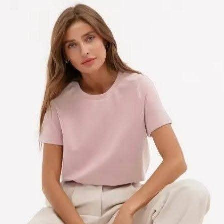 חולצות T-Shirt לנערות ונשים – מתאימות למידות בארץ עם עיצוב אוברסייז