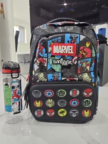 תיק בית ספר וגן Smiggle Marvel – איכות פרימיום לחזרה ללימודים